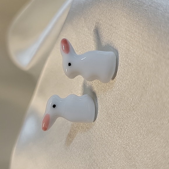 Ceramic Bunny Stud Earrings, metal free - Picture 4 of 7
